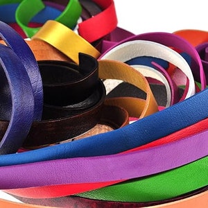 Flat leather cord | Length: 1 meter | Thickness approx. 2 mm | Color & width selectable | For jewelry and DIY projects - 21 colors, widths 10 mm - 40 mm