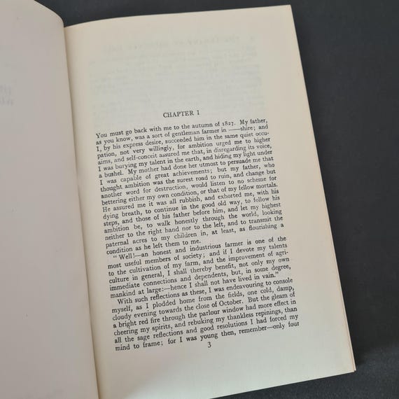 アン・ブロンテ著『ワイルドフェル・ホールの住人』、ギルド出版による
