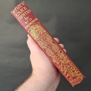Les comtés de Lake par W. G. Collingwood, illustré par Cuthbert Rigby, J. M. Dent & Co 1902, avec carte cachée