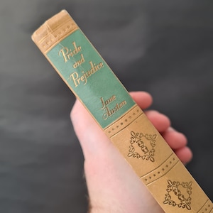 Pride and Prejudice by Jane Austen, Published by Thomas Nelson Circa. 1950s/1960s, Vintage Decorative Jane Austen Book