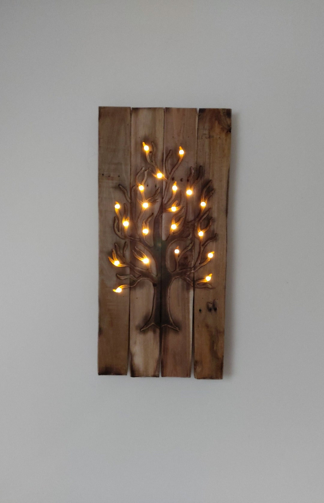 Pallet Wood Wall Art, Light up Rustic Tree, Wooden Nature Inspired Wall ...