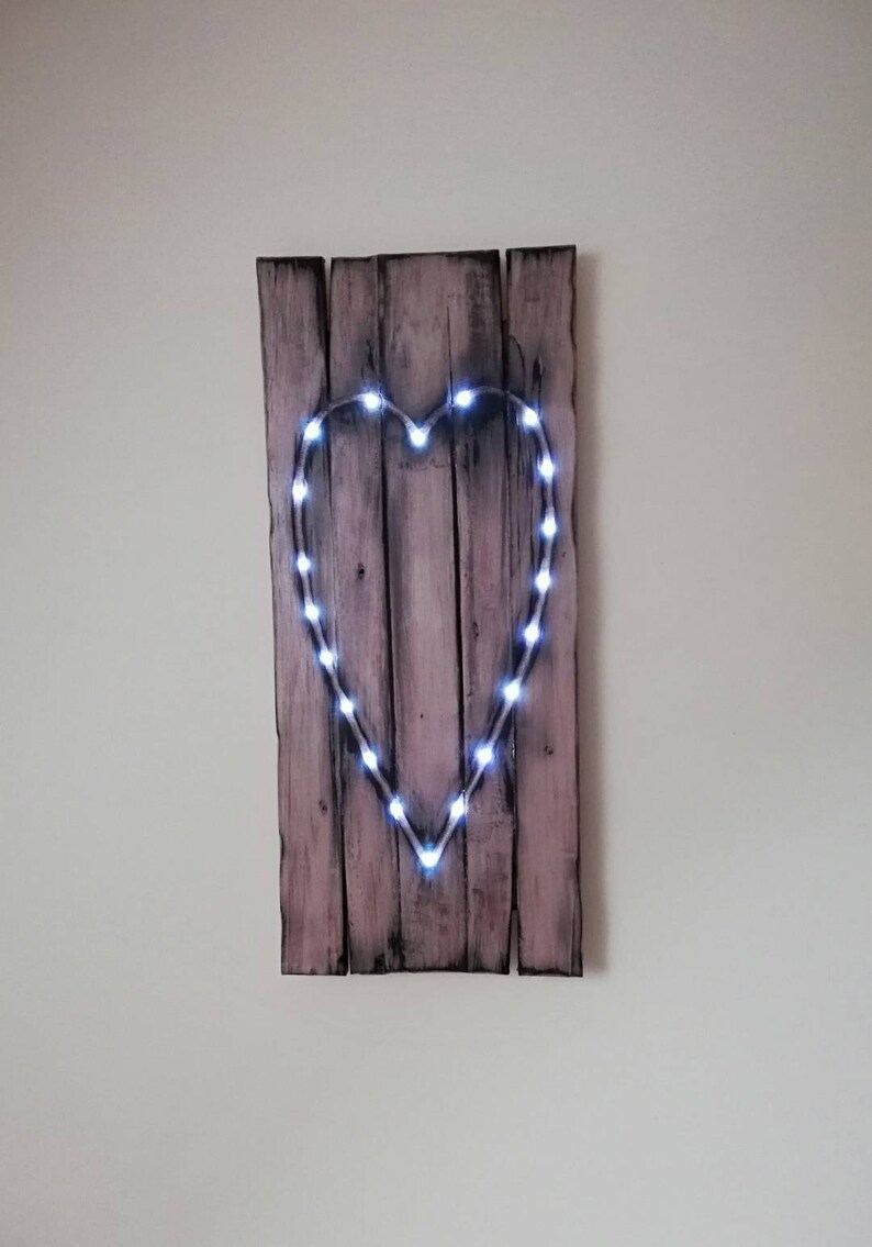 Wood Wall Art Pallet Heart Decor Reclaimed Blush Pink Rustic Hanging Light Up Shabby Chic