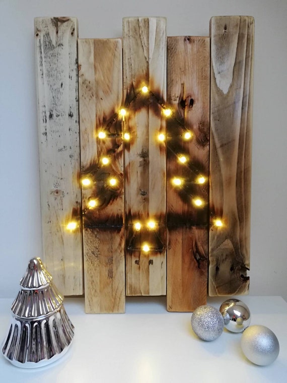 árbol para poner sobre mueble