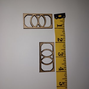 Set of two - 1x2 inch, 2.5cm x 5cm - miniature wooden windows - bread basket / wine barrel style.
