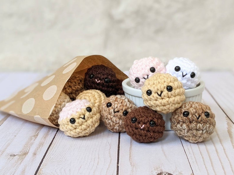 CROCHET PATTERN: Donut Holes Play Food, Beginner Amigurumi Plush Toy, Downloadable PDF Pattern, Easy Kawaii Food, Breakfast Crochet Food image 1