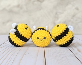 CROCHET PATTERN: Baby Bee Stuffed Animal, Easy Amigurumi Downloadable PDF Pattern, Beginner Amigurumi Pattern