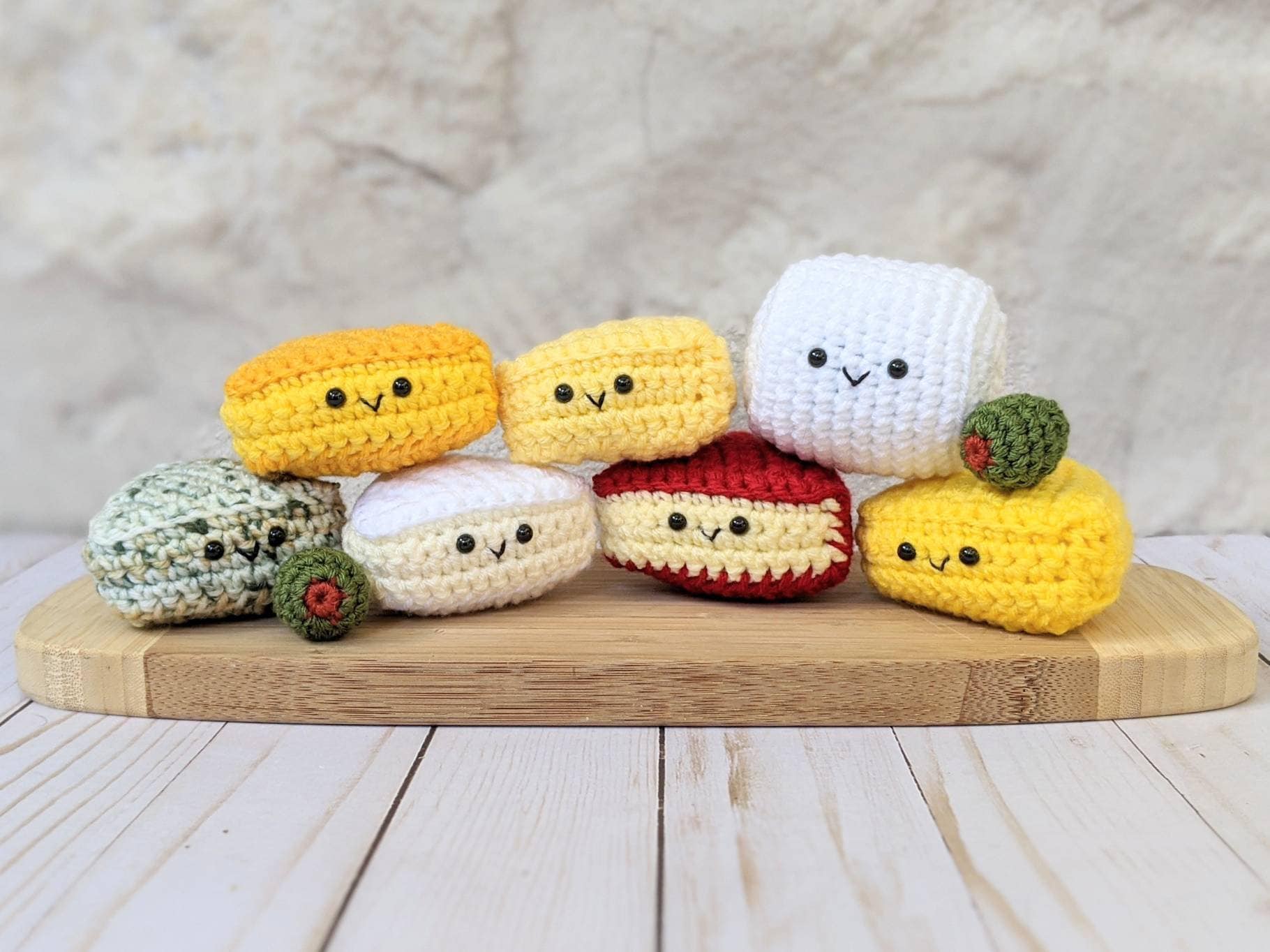 CROCHET PATTERN: Holiday Cheese Plate with Olives Charcuterie | Etsy