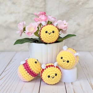 CROCHET PATTERN: Baby Bee Stuffed Animal, Easy Amigurumi Downloadable PDF Pattern, Beginner Amigurumi Pattern image 3