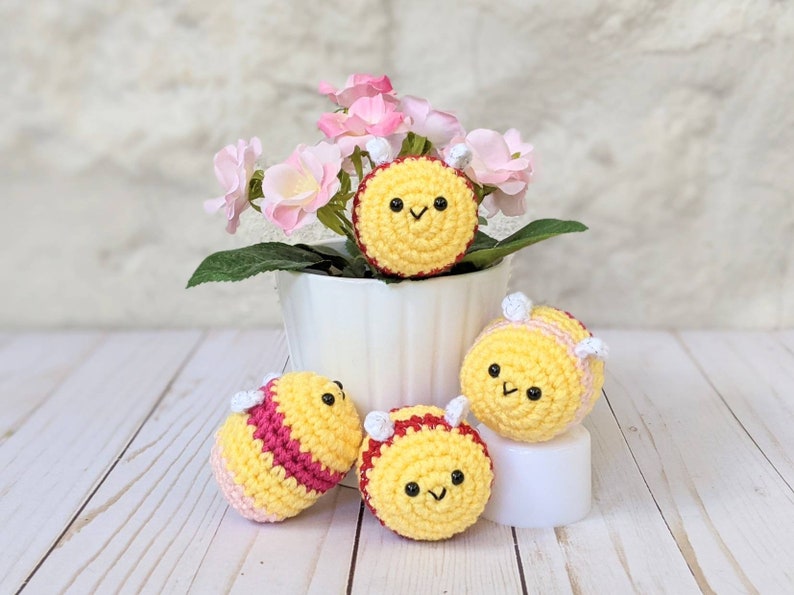 CROCHET PATTERN: Baby Bee Stuffed Animal, Easy Amigurumi Downloadable PDF Pattern, Beginner Amigurumi Pattern image 3