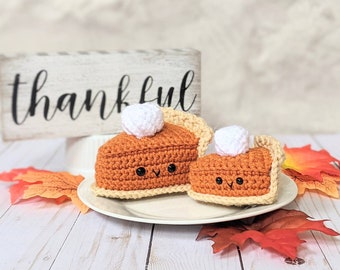 CROCHET PATTERN: Pumpkin Pie Play Food (2 sizes), Thanksgiving Amigurumi Downloadable PDF, Cute Kawaii Crochet Food