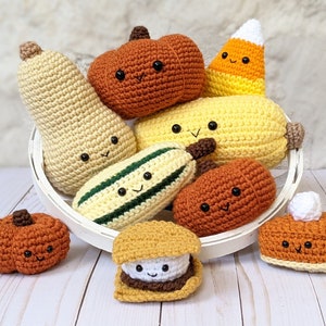 CROCHET PATTERN: Thanksgiving Vegetable Play Food Bundle, Pumpkins, Squashes, Pie, Crochet Vegetables, Craft Fair Amigurumi Patterns