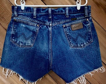 Vintage Wrangler Denim Cut Off Shorts Size 10 or 12