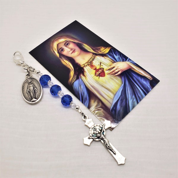 3 Hail Mary Chaplet. Catholic Prayer Beads, Mini Rosary, Pocket Rosary, Three Bead Chaplet, Chaplet, Czech Glass Chaplet.