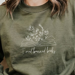 Ich las verbotene Bücher - verbotene Bücher-Woche Sweatshirt - Ein Geschenk für Buchliebhaber und Bibliothekare - Bücherwurm Rundhalsausschnitt