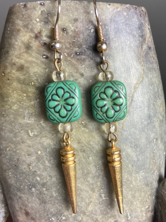 Vintage earrings. Art nouveau style! Beautiful colors