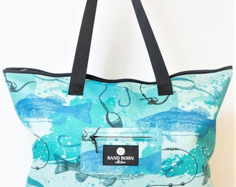 Travel Beach Tote Extra Large Neoprene Waterproof Sandproof  IT FLOATS Zipper Closure Fish Print Inside and Out