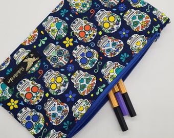 Zipped pocket pencil case "Dia de los muertos"