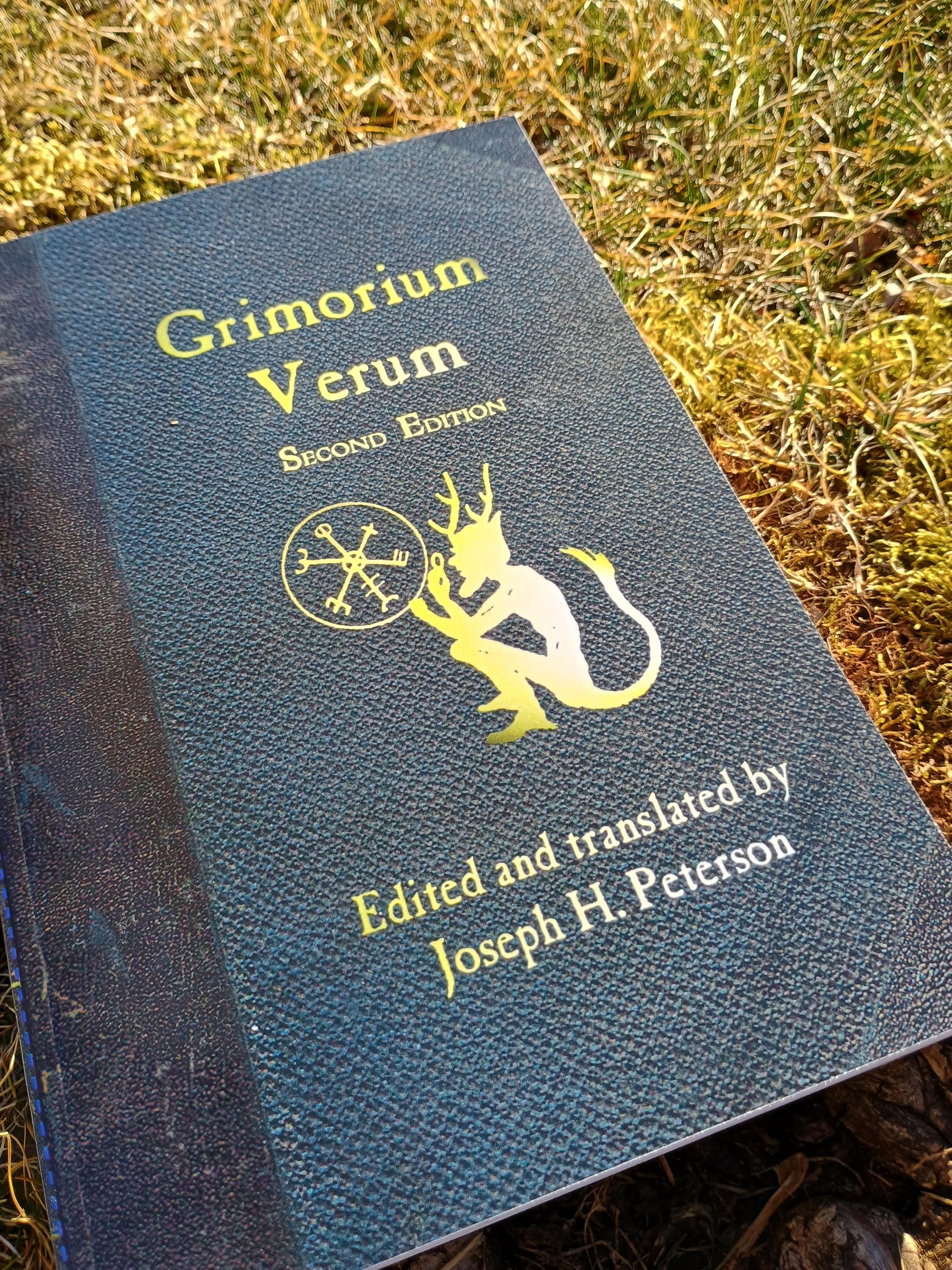 Grimorium Verum - Etsy Canada