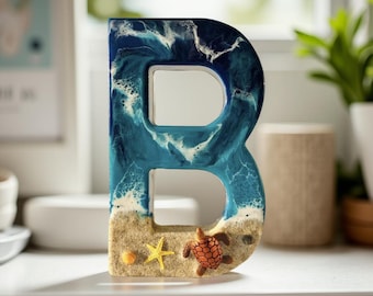 Wybierz dowolną literę Spersonalizowana wolnostojąca litera z żywicy plażowej o średnicy 8 cali |