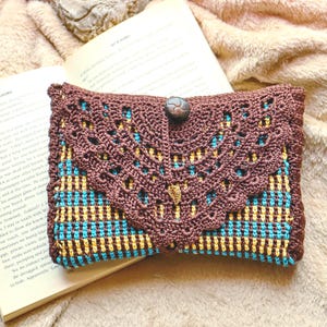 Crochet Book Clutch Pattern, 70s Inspired Cover with Lace Flap (PDF Pattern)