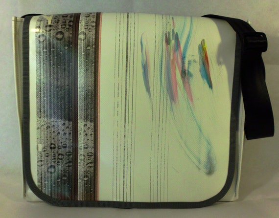 handbag on plane