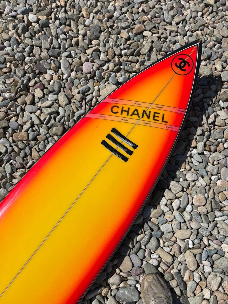 Chanel One of a kind EvolutionSurf surfboard fashion memorabilia Very Rare image 7