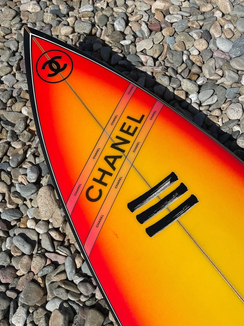 Chanel One of a kind EvolutionSurf surfboard fashion memorabilia Very Rare image 1