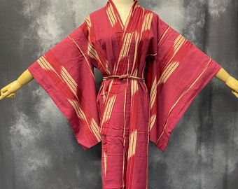 Womens vintage retro Kimono,Pink Robe,Japanese Costume,1950 vintage kimono,Japanese Cosplay, Silk Belt,made in Japan