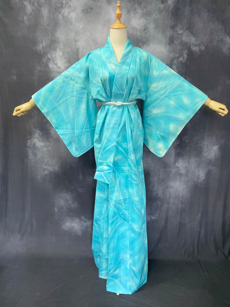 Japanese Vintage Blue Floral Hemp Summer Kimono/unisex Kimono/japanese