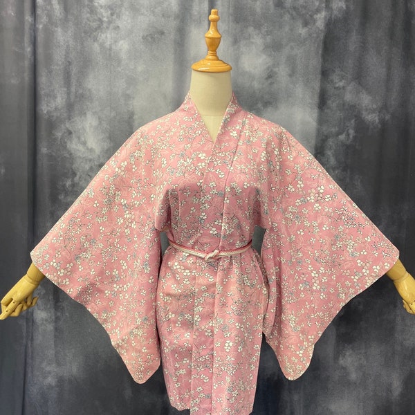 Japanese Vintage Pink flower silk Haori Kimono,Japanese Short coat,Robe,vintage Jacket,Kimono,Boho Style,Harajuku Style,Cosplay