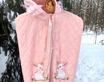 Vintage Quilted Baby Bunting Bag / Stroller Bag / Baby Bag with Embroidered Trim and Bunny Applique / Vintage Baby Fashion / Lacasse & Fiset