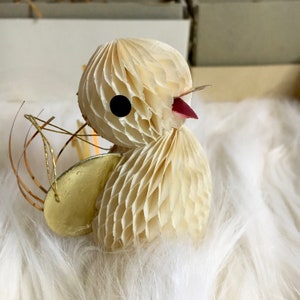 6 Multi Color Honeycomb Tissue Paper Ornaments / Vintage Honeycomb Bird Ornaments / Original Box / Made in Japan / Tinsel, Glitter & Tissue