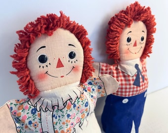 Vintage Knickerbocker Raggedy Ann & Andy Cloth Hand Puppets / 1970s-90s / Gen X  Toys / Nostalgic Decor / Nursery Decor / Vintage Americana