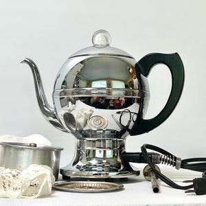 1950s Tested Canadian Westinghouse CP-2 Ball Percolator / Chrome