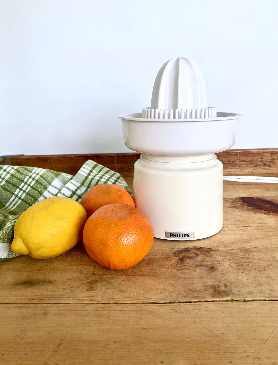 Buy Vintage Philips Electrical Citrus Juicer / Mid Century Juicer Online India - Etsy