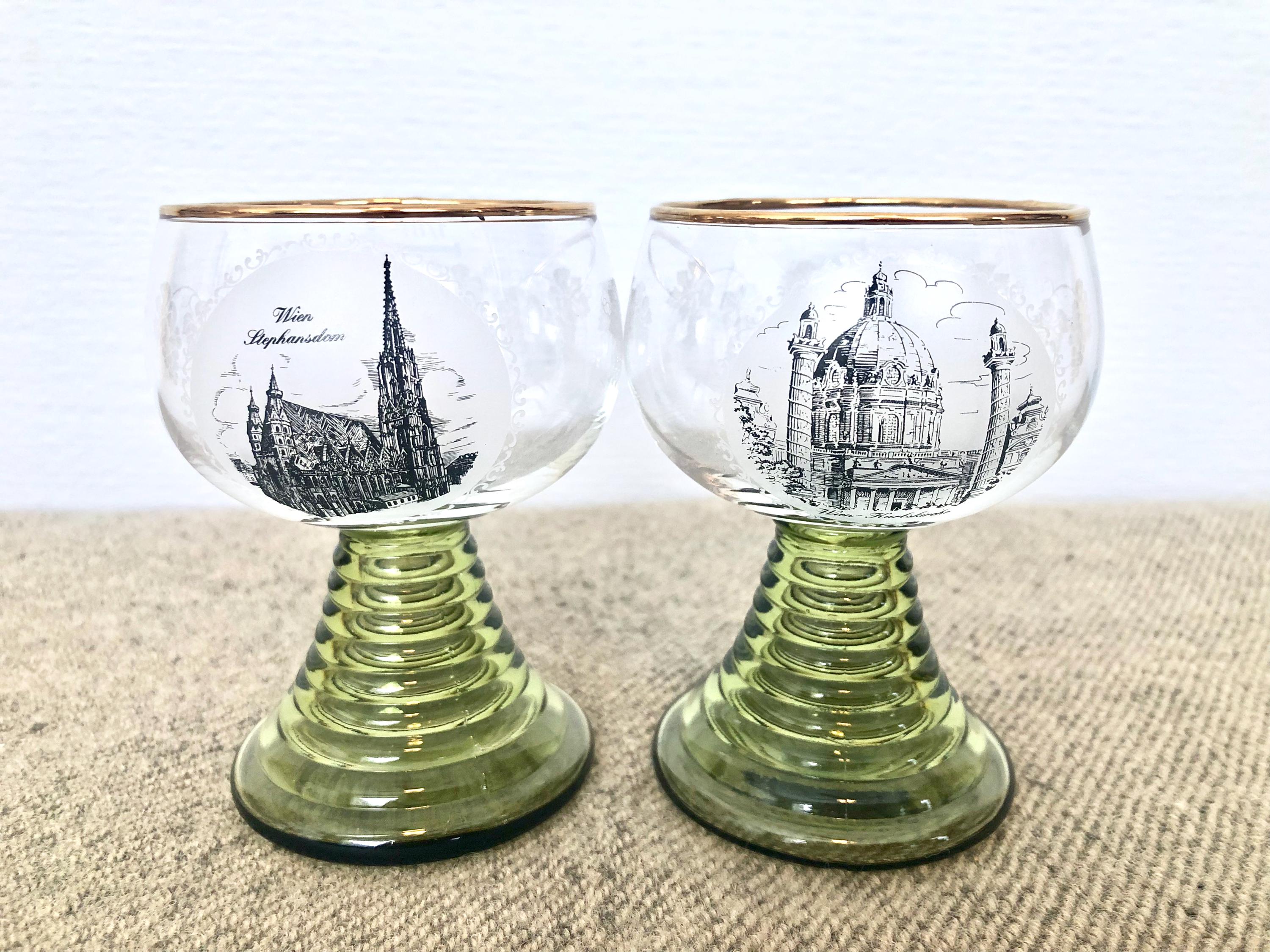 Set of 2 Vintage Viennese Austrian Wine Glasses / Green Bee Hive