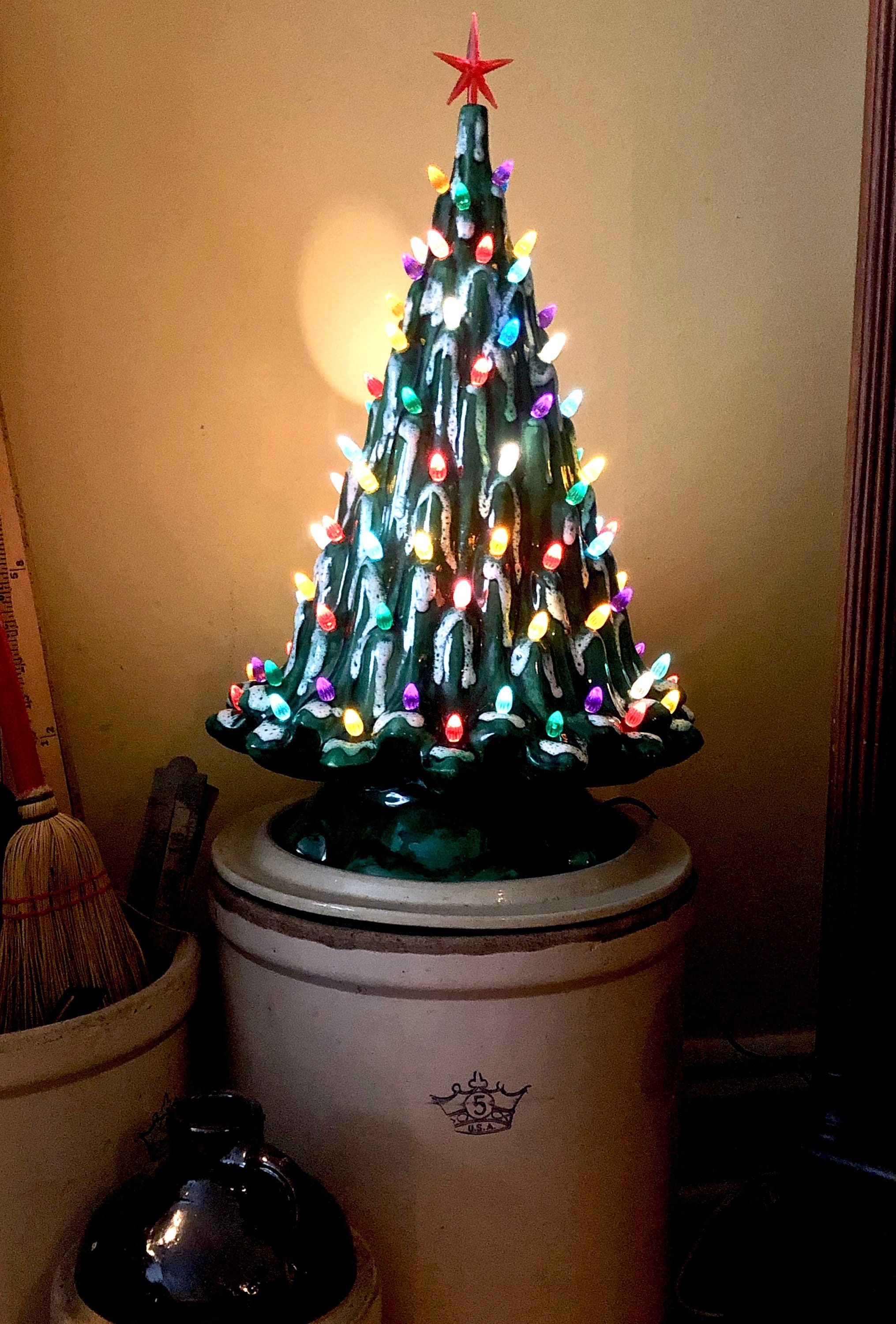 Ceramic light up Christmas tree with cardinals, cardinal ceramic tree,  Christmas tree, vintage Ceramic tree, vintage tree, Christmas tree