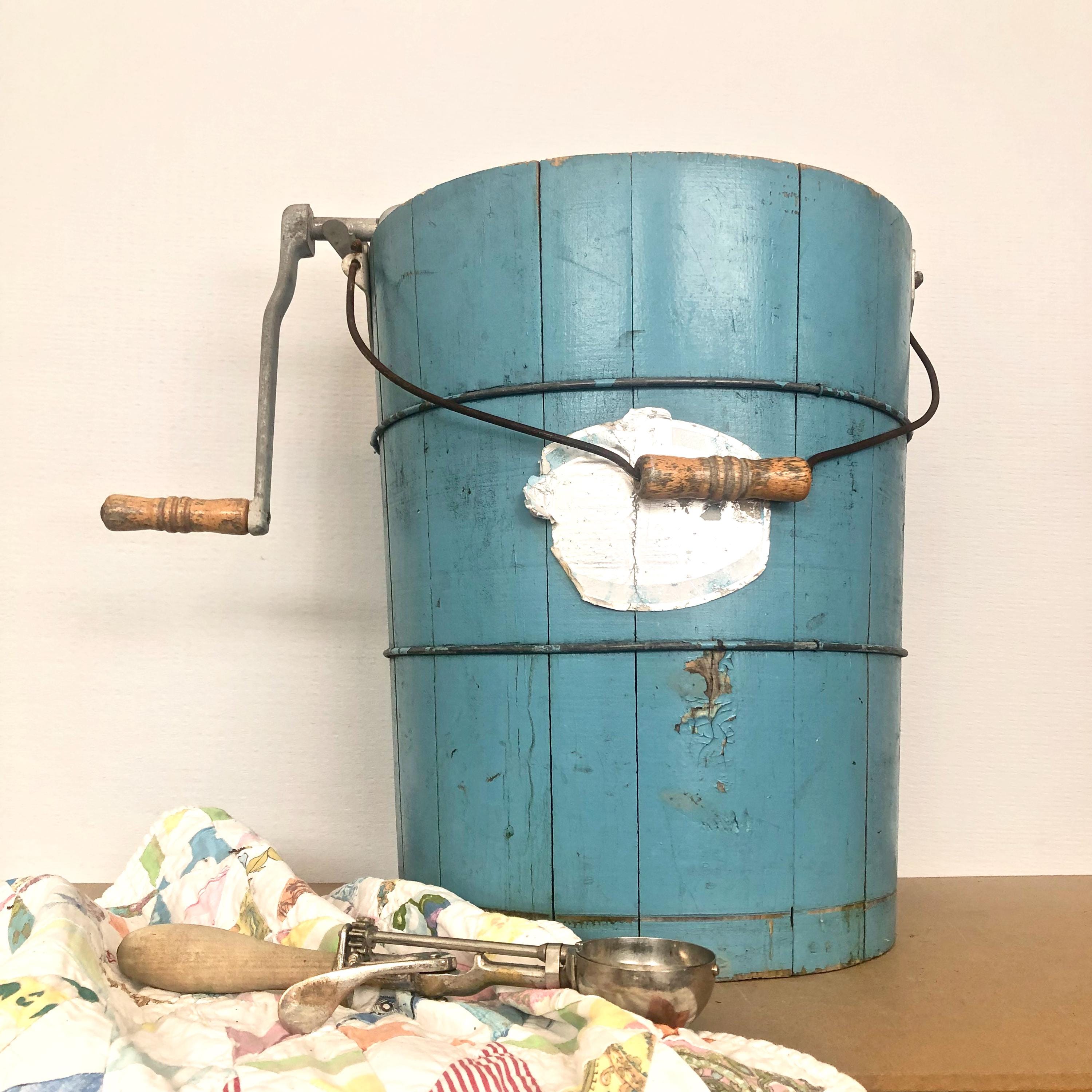 アンティーク 8クォート 手回しアイスクリームメーカー / アクア