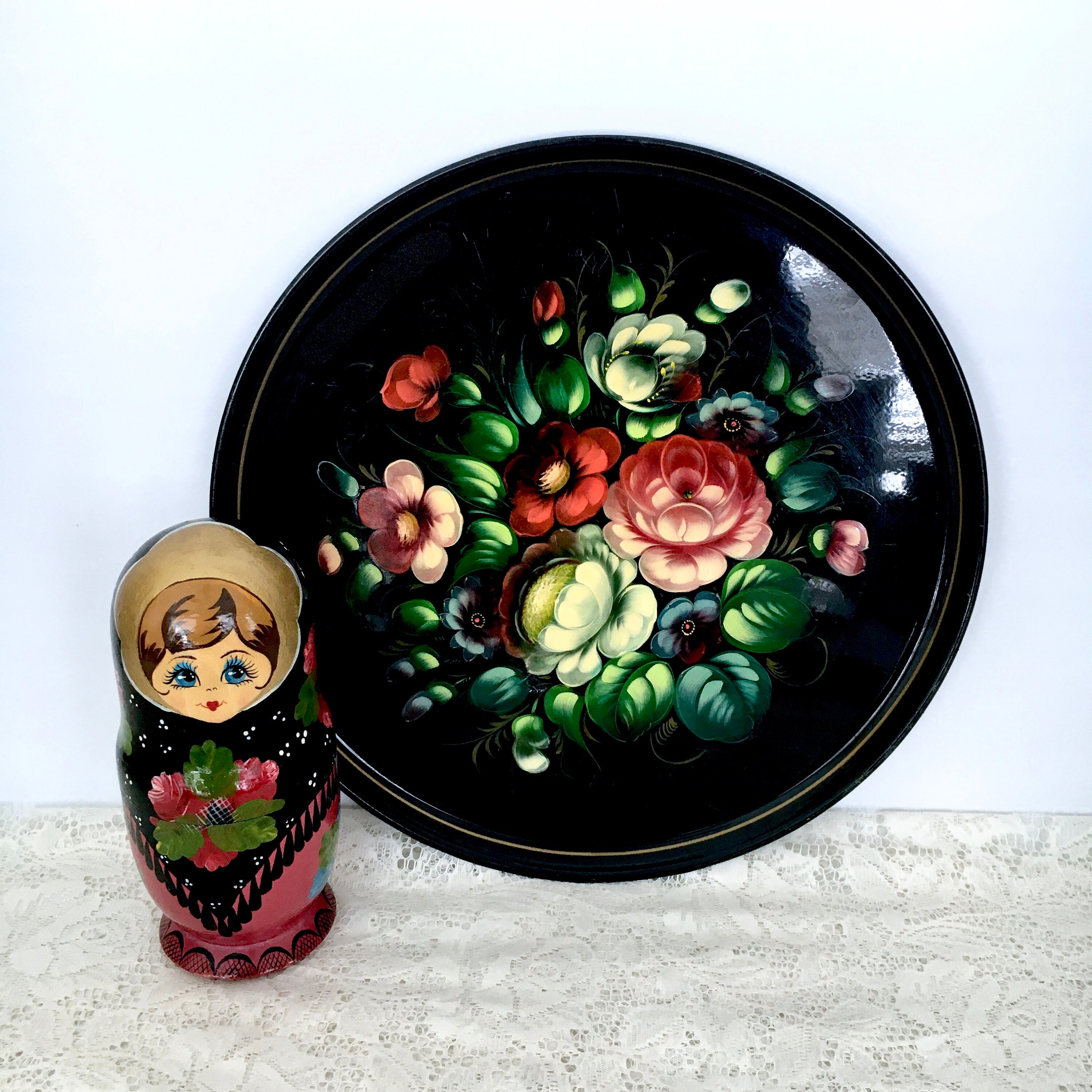 LARGE Hand Painted Round Floral Metal Tray / Russian Zhostovo