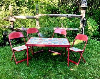60s Vintage Folding Kid's Table & 4 Chairs / Holly Hobby Style Motif / Children's Rectangle Activity Table and Chairs / Cooey Metal Products