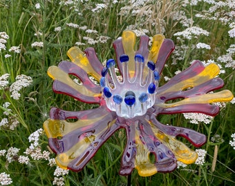 Escultura de flor de vidrio fundido orgánico: variación transparente amarilla y roja