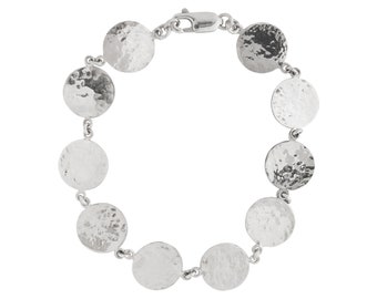 Pulsera de eslabones de disco de plata martillada – Diseño de moneda reciclada