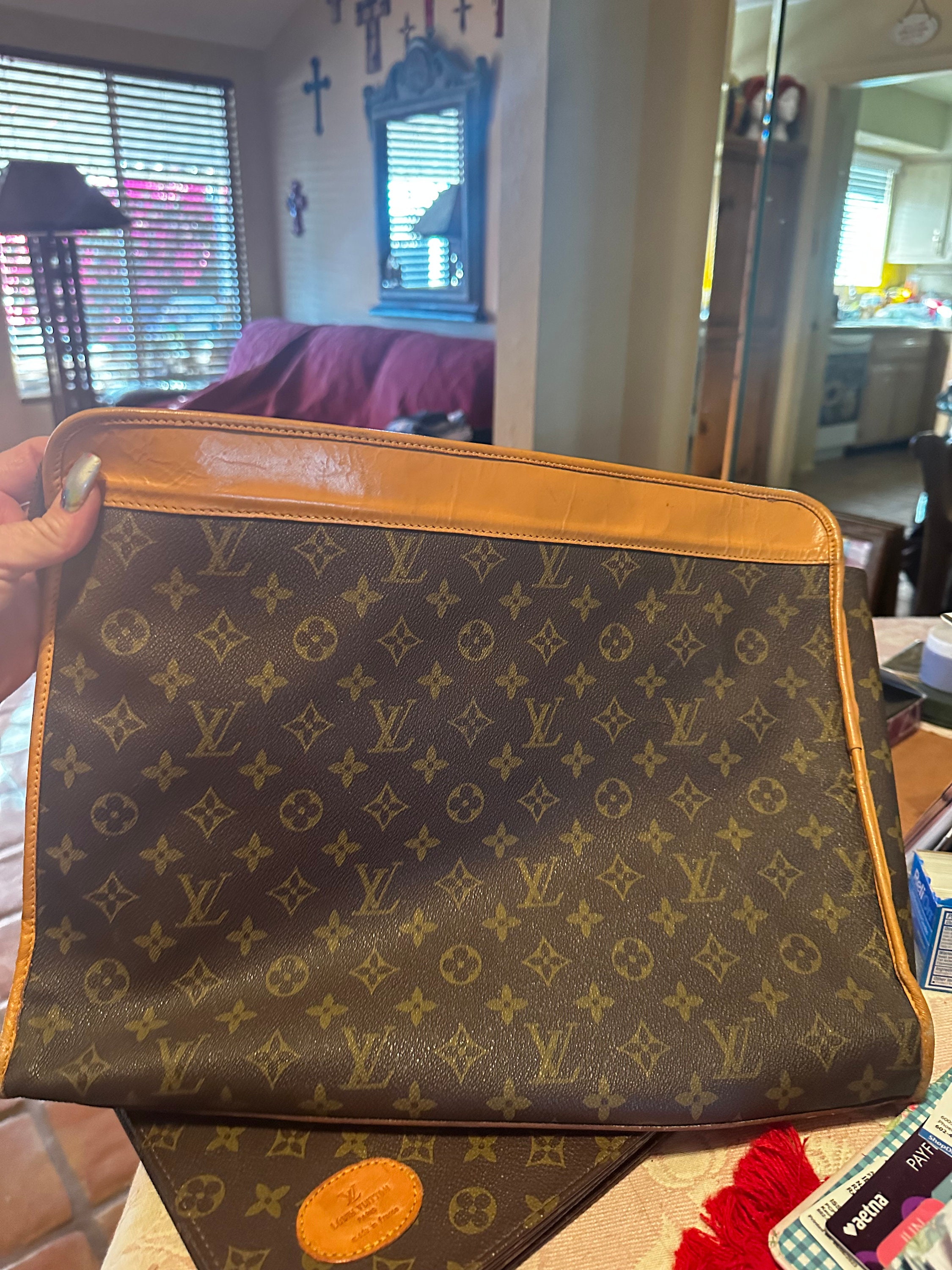 Brown & Creame Louis Vuitton Laptop Case