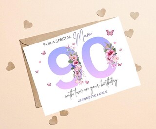 Old English Company Biglietto Auguri 90° Compleanno Donna | Design Fiori Francesi E Rose, Fatto A Mano In Inghilterra, Con Busta