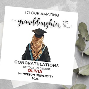 Carte de remise de diplôme personnalisée pour petite-fille avec casquette, carte de remise de diplôme universitaire pour fille, petite-fille, carte de remise de diplôme de la promotion 2024 pour elle