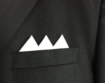 Pre-folded Pocket Square in Three Points of Classic White