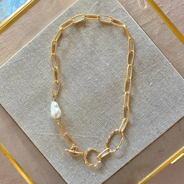 Gold Link Chain Necklace, Freshwater Pearl With Gold Chain,Matte gold link chain necklace with Pendant, Gold Chunky Chain Necklace