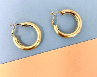 22mm,32mm Gold Hoop Earrings, Thick Brushed Gold Hoop Earrings,Tube Hoop Earrings, Medium Hoops, Gold Hoop Earrings, Lightweight Earrings