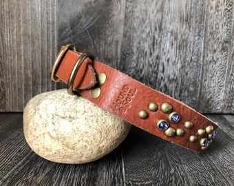 Leather Dog Collar Swirl - Antique Brass - Lavender Crystals with Tan Leather
