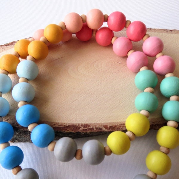 Holzkette in Pastellfarben Holzperlen Holzschmuck Halskette mit Perlen Frauenkette Frauenschmuck